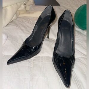 RARE Vintage Stuart Weitzman patent leather pumps